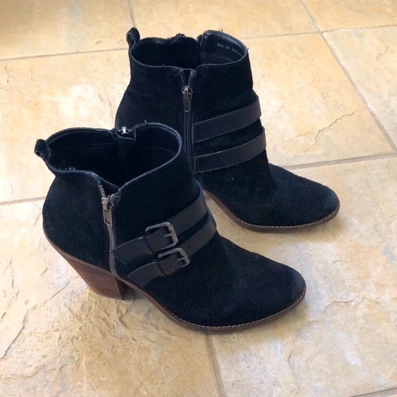 Dolce Vita Suede Booties - Picture 3 of 6